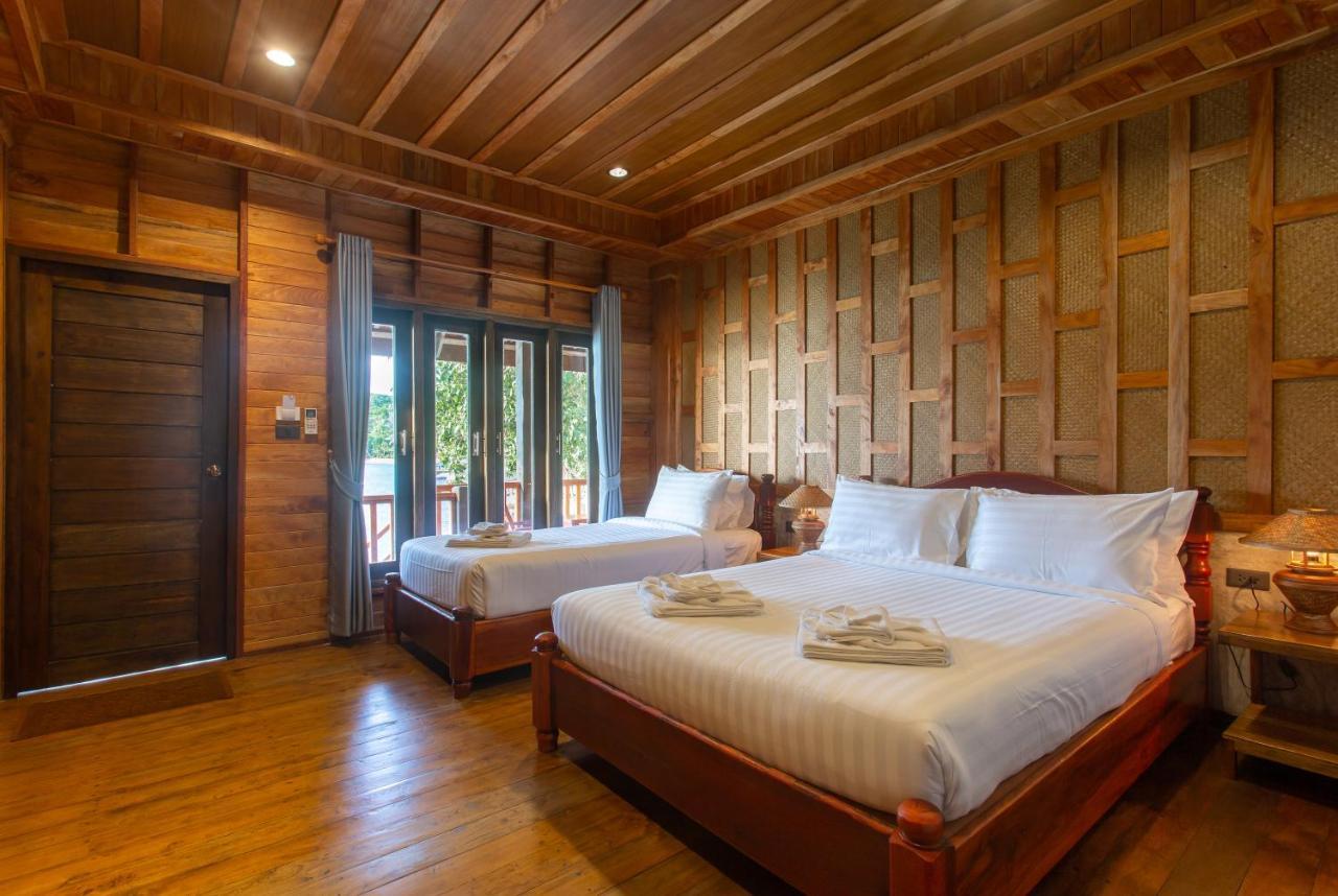 Koh Tao Relax Freedom Beach Resort Exterior photo